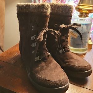 Guess boots